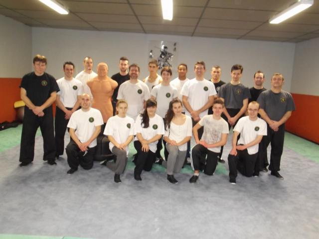 Photo de Groupe N°2 au SAN KYO DOJO avec à peine 40% de l'effectif